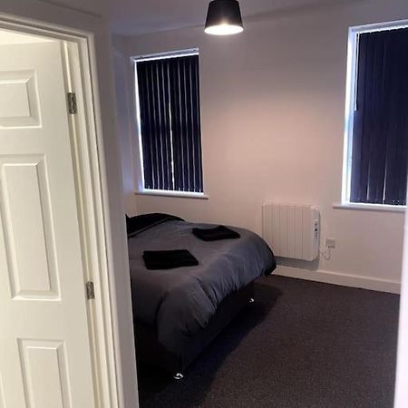 #4Bs 1 Bed Serviced Apartment Derby Bagian luar foto