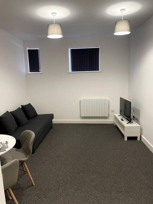 #4Bs 1 Bed Serviced Apartment Derby Bagian luar foto